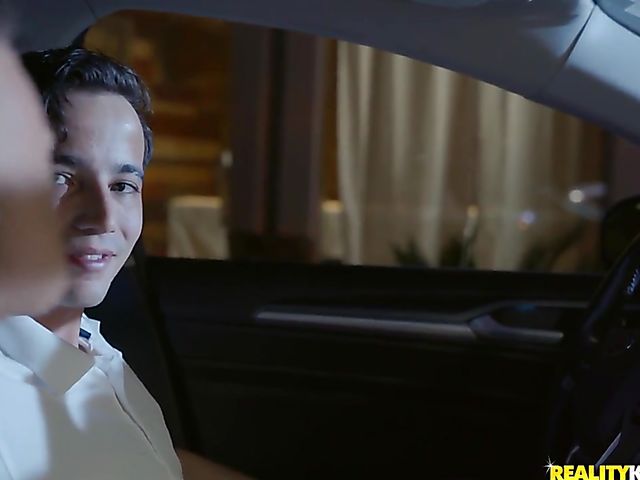 Mom teaching teens with Brooklyn Gray and London River