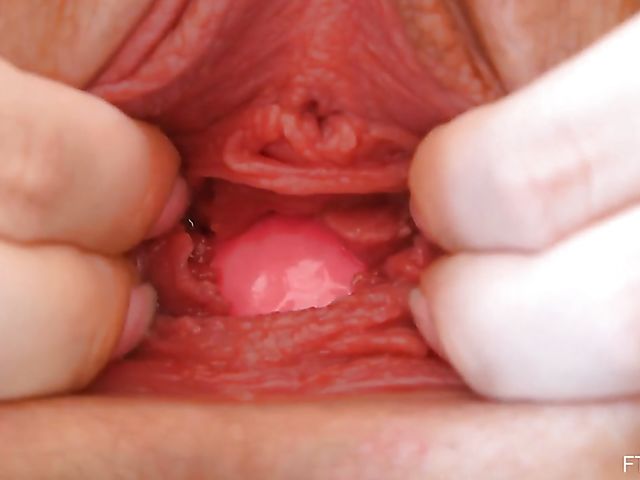 Pussy insertion and fisting with babelicious teen Audrey Hempburn