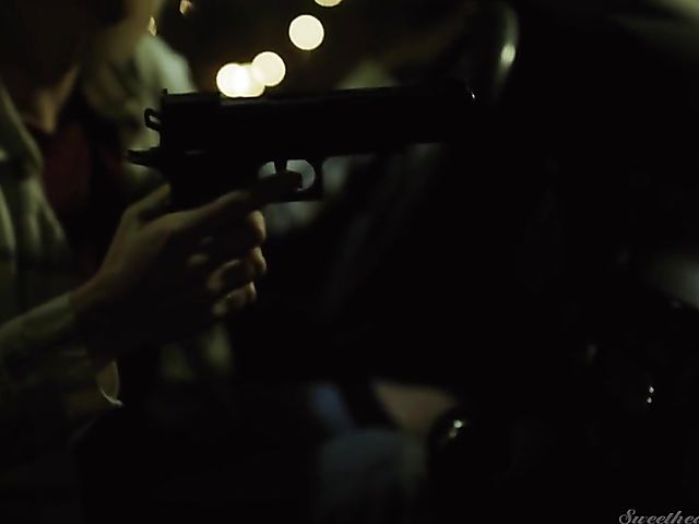 Lesbian doctor Serene Siren seduces sexy prisoner Verronica Kirei