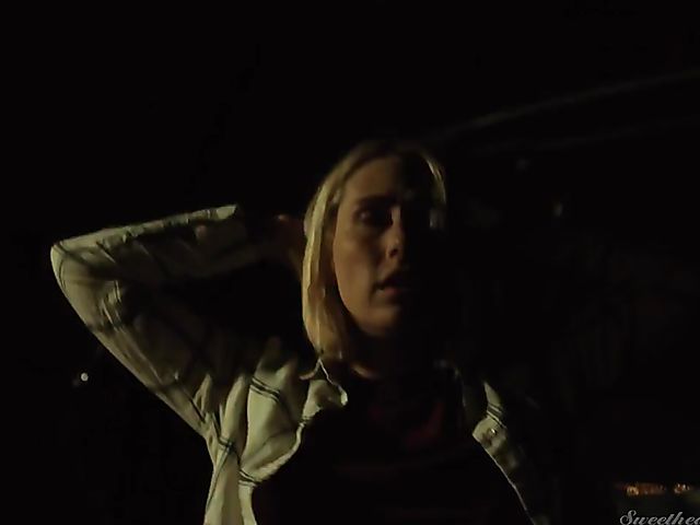 Lesbian doctor Serene Siren seduces sexy prisoner Verronica Kirei