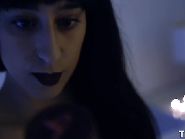 Hot wax play in bed and fingering hairy snatch in the candlelight with dirty Violet Russo