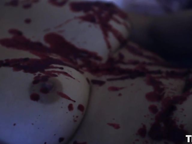 Hot wax play in bed and fingering hairy snatch in the candlelight with dirty Violet Russo