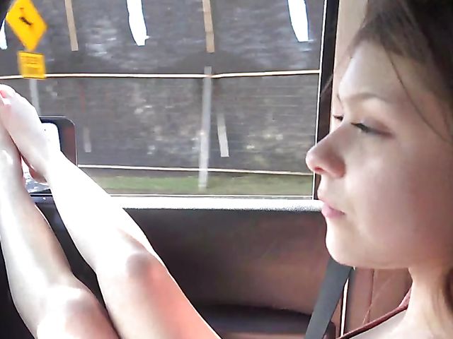 Teen ATK girlfriend Winter Jade peeing outdoors and getting fingered at home