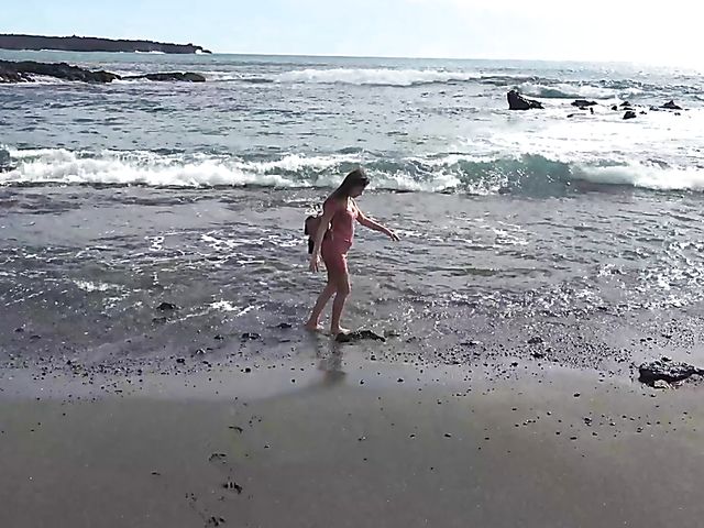 Teen ATK girlfriend Winter Jade peeing outdoors and getting fingered at home