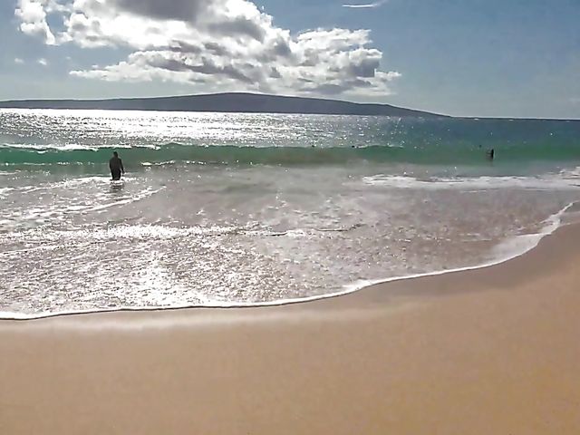 Teen ATK girlfriend Winter Jade peeing outdoors and getting fingered at home