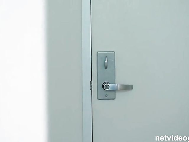 Sweet latina ebony Lily wants to give porn a try