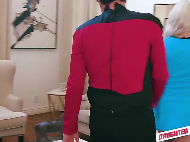 Sci Fi foursome with group sex lovers Riley Kay and Violet Storm