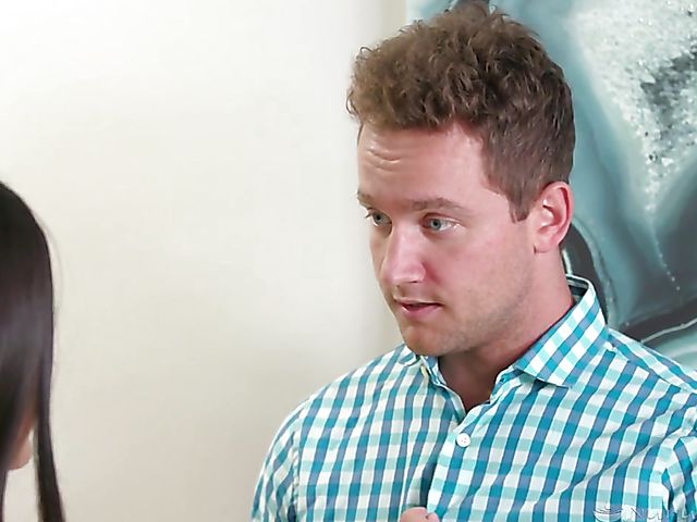 Nuru massage girl with big natural tits Violet Myers makes him feel good