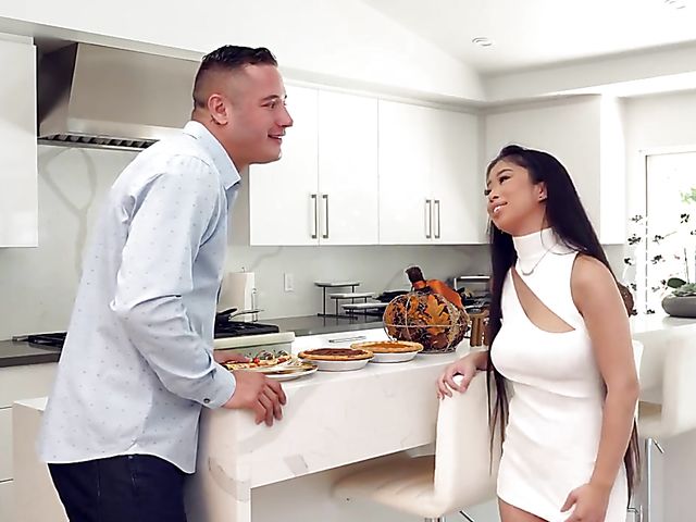 Hot asian creampie on Thanksgiving for Jade Kush