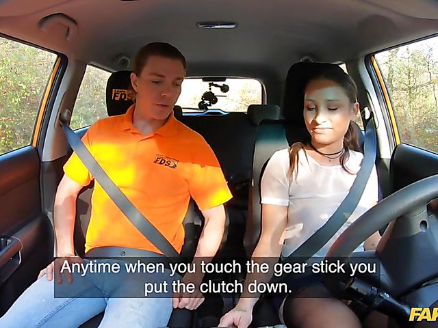 Car fuck in black stockings for Sanny Luke's driving license 