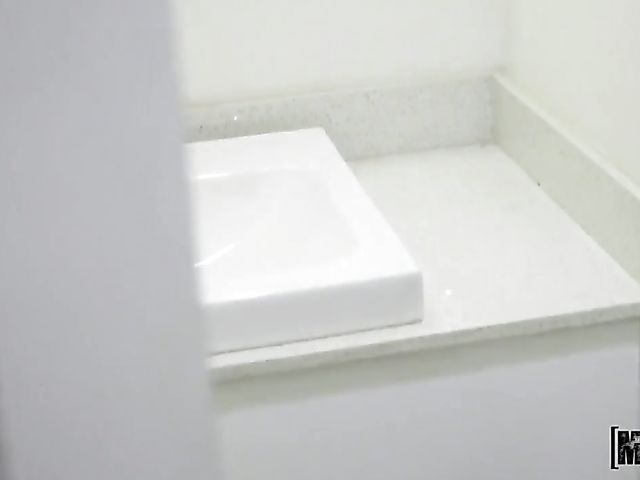 Rainy day fuck with blonde petite girl Dixie Lynn