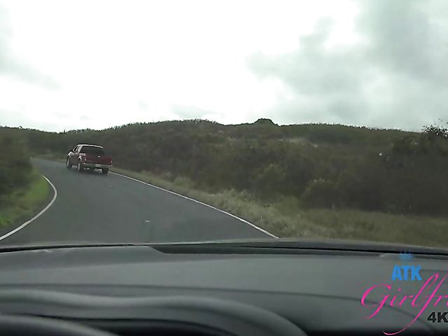 Tattooed redhead POV anal with tiny girlfriend Lola Fae