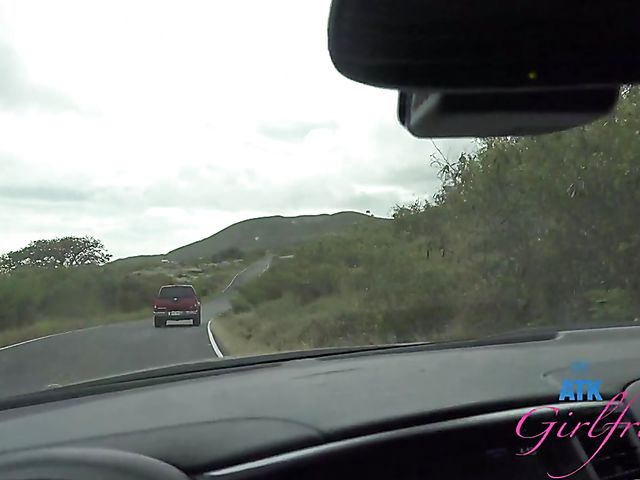 Tattooed redhead POV anal with tiny girlfriend Lola Fae