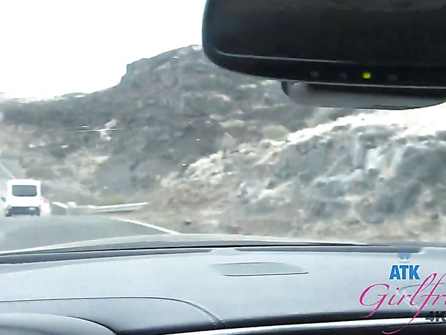 Tattooed redhead POV anal with tiny girlfriend Lola Fae