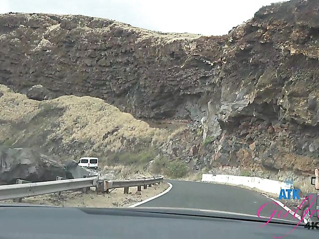 Tattooed redhead POV anal with tiny girlfriend Lola Fae