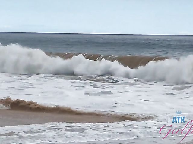 Blonde hair teen POV satisfaction featuring Kate Bloom