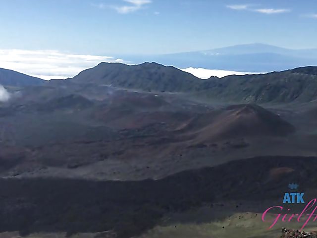 Blonde hair teen POV satisfaction featuring Kate Bloom