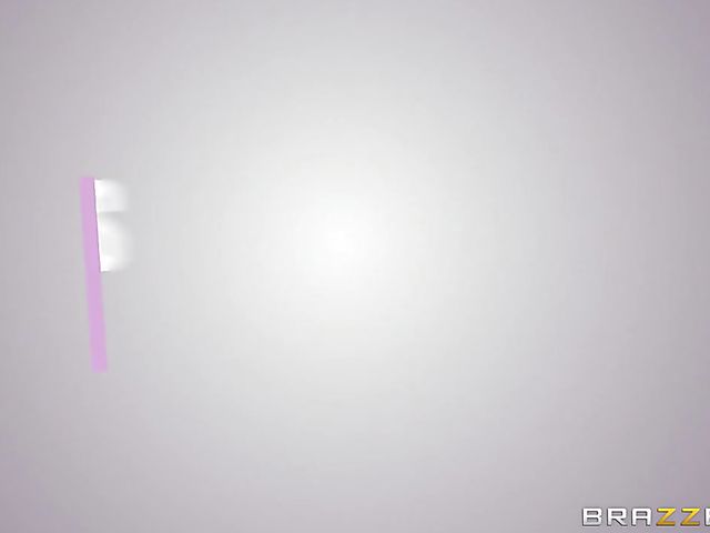 Teen stockings slut Brooklyn Gray fucks Keiran Lee like there's no tomorrow