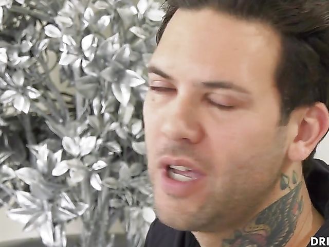 Jennifer White anal in black stockings and stilettos