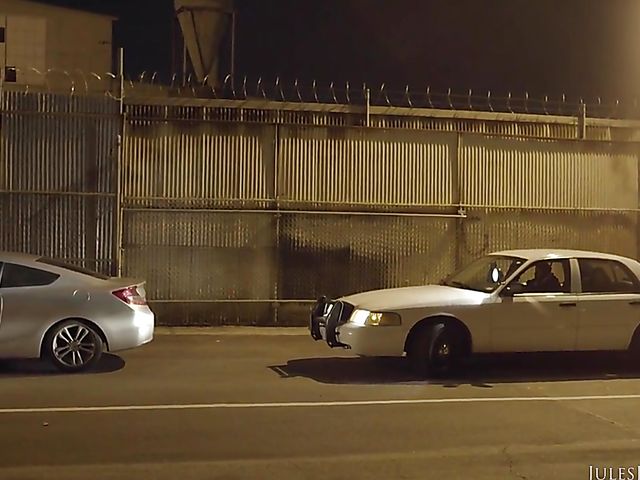 Whitney Wright's BBC anal adventure with a black police officer