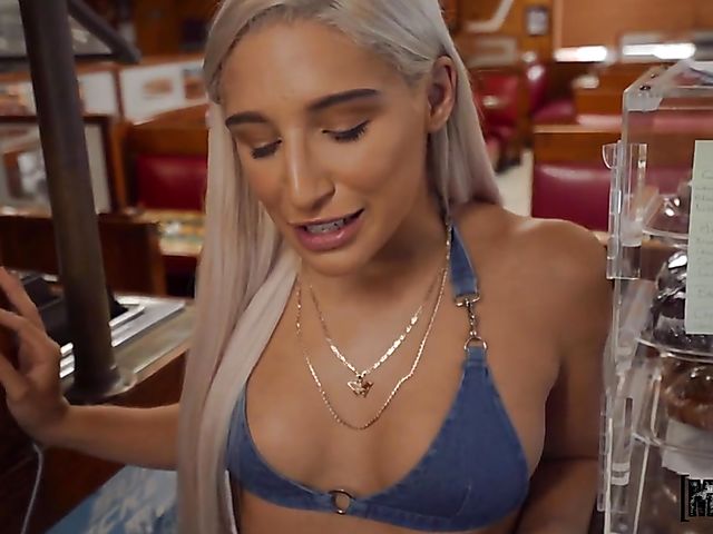 Abella Danger toilet POV in the restaurant bathroom