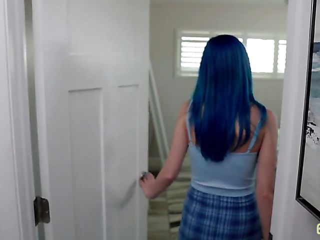 Jewelz Blu - Super sexy step sister seduces brother to get fucked