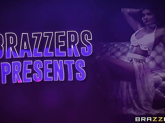 Intense anal with hula hoop dancer Adria Rae and Markus Dupree