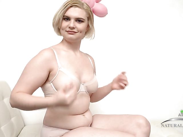 ATK hairy masturbation with Quinn Helix  fingering in front of you