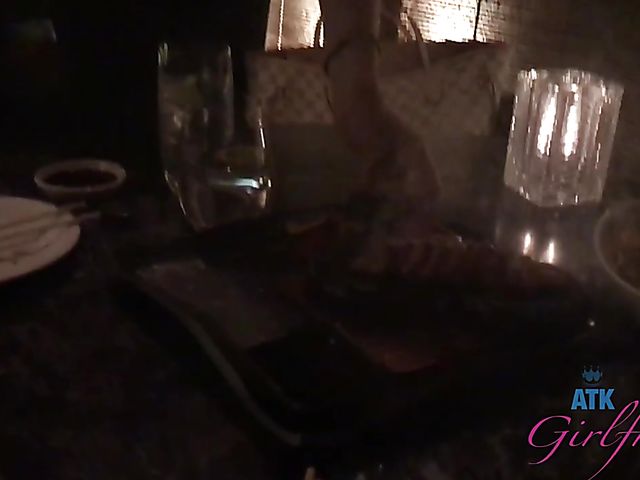 Creampie POV with blue-eyed blonde Paris White