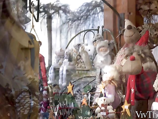 Romy Indy & Stella Cardo - Lesbian kitchen lovemaking before Christmas