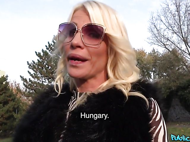 Tiffany Rousso - Giving that MILF cash for sex