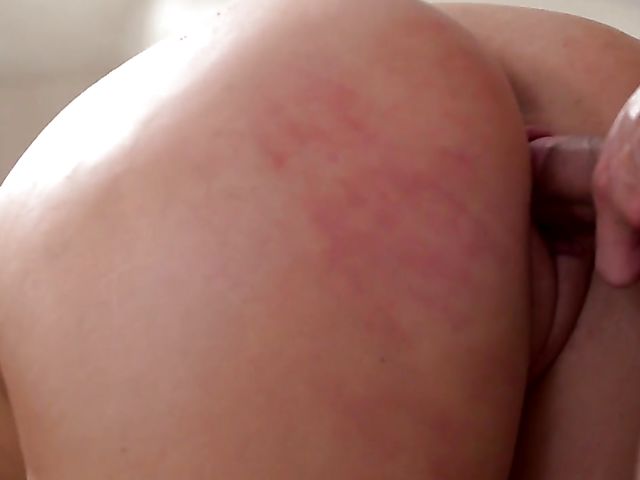 Gamer boy stops playing to fuck red head teen Scarlett Mae