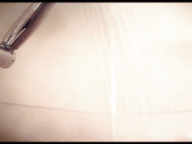 Short hair interracial girl Gabi Gold gets blacked in the hostel