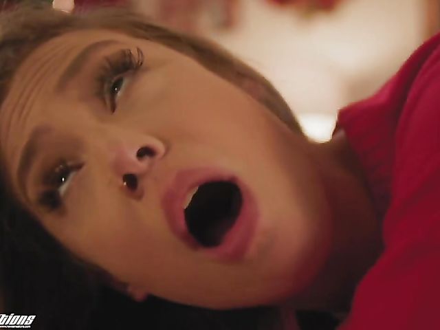 Avery Cristy & Ramon Nomar - Teen socks fuck by the Christmas tree