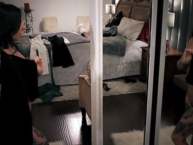 Tattooed MILF businesswoman Joanna Angel is horny after work