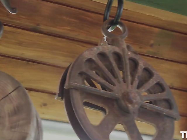 Vicky Love - Oiled wet masturbation outside wearing purple gloves