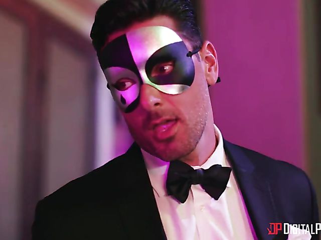 Masked lesbian tribbing and 69 after party with Karma RX and Emily Willis