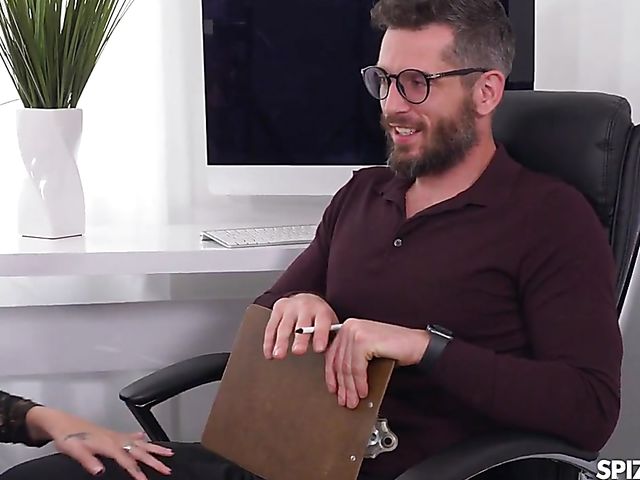 Big tittied tattooed slut Lily Lane seduces her sex therapist