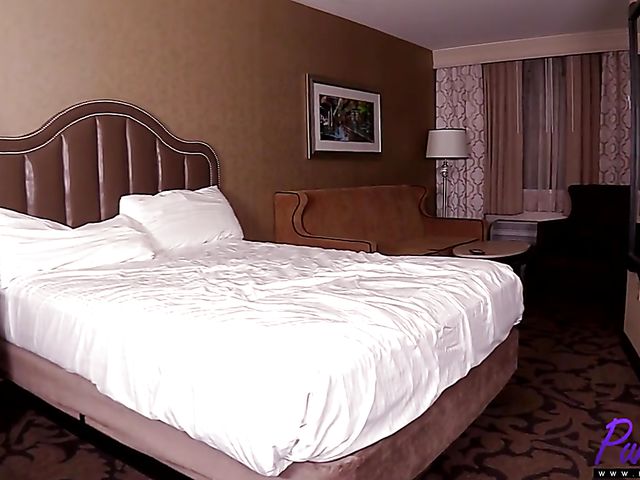 Latina BBW Juicy Jazmynne is way too horny