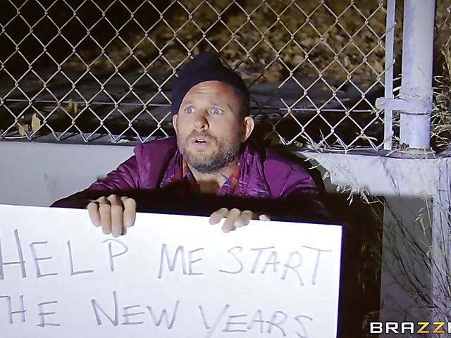 Monique Alexander anal celebration of 2020 in front of her friend