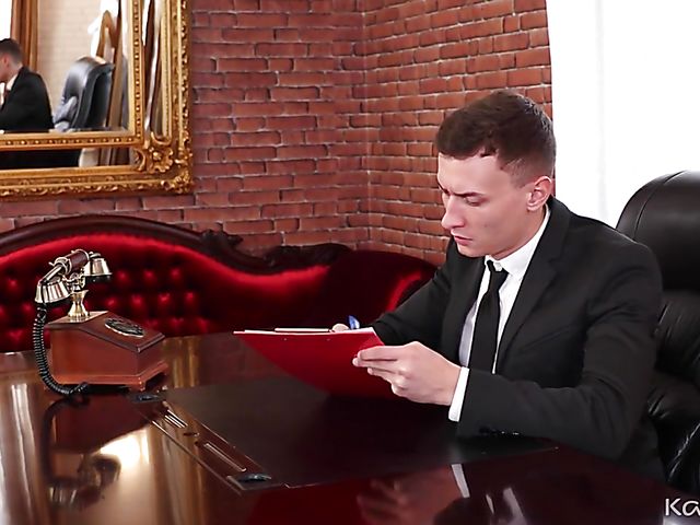 Hot secretary Alecia Fox has got a pretty pussy and that's what her boss needs