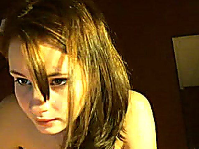 Hot chick plays with her tight moist pussy