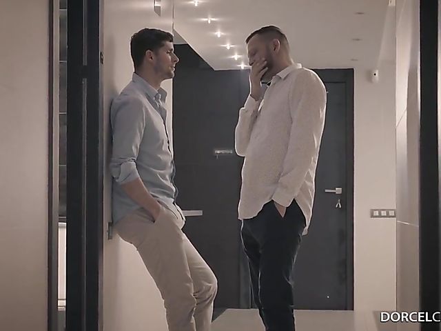 Euro DP with Italian blonde Rebecca Volpetti