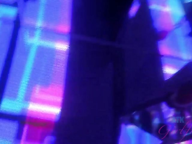 Hairy girlfriend Megan Marx is at your service