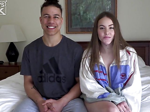 Hot guy Mani Storms fucks his beautiful new sex partner Naomi Porter balls deep