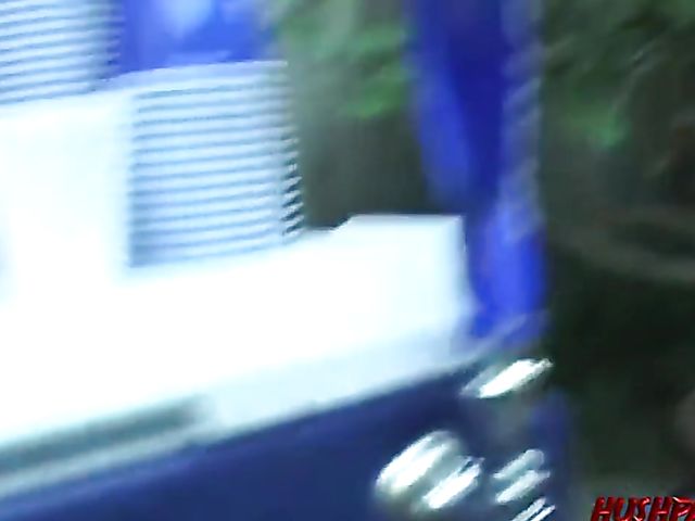 Mad sex party with Gwen Diamond and Kira Croft