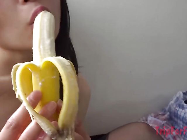 Banana hungry blindfolded asian lingerie model Suzu giving head POV