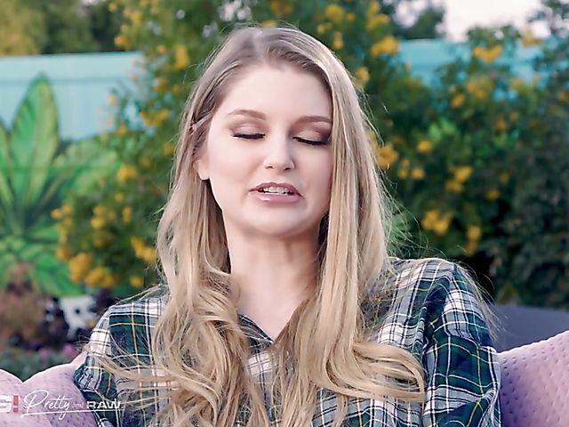 Threesome interracial action with Bunny Colby and two BBC