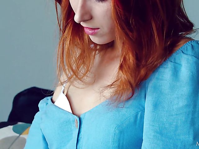 Elin Flame - Watch babelicious redhead masturbate