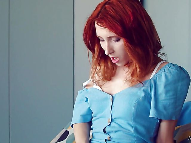 Elin Flame - Watch babelicious redhead masturbate